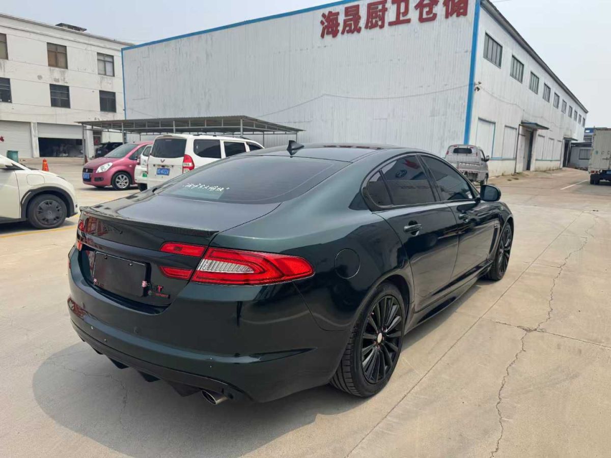 捷豹 XF  2015款 XF 2.0T 奢華版圖片