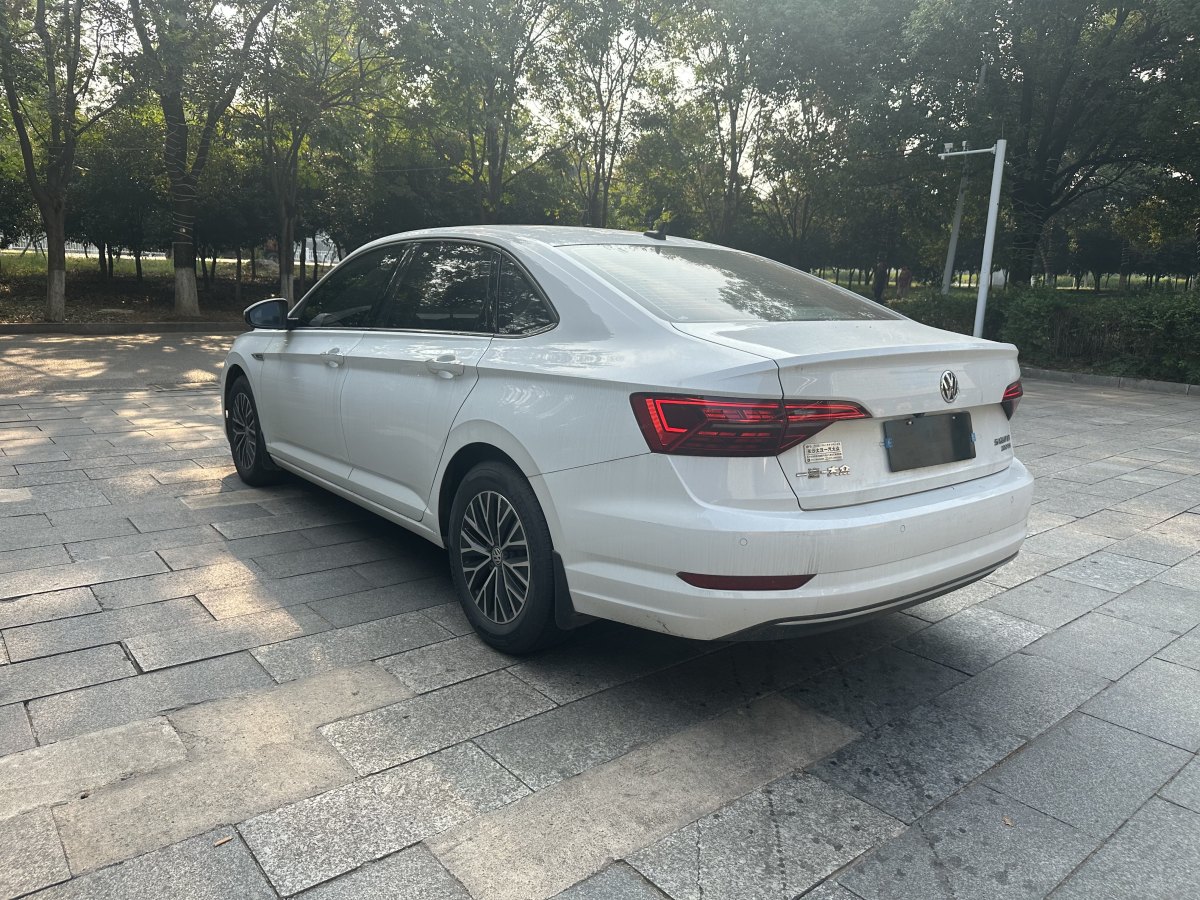 大众 速腾  2021款 200TSI DSG舒适智联版图片