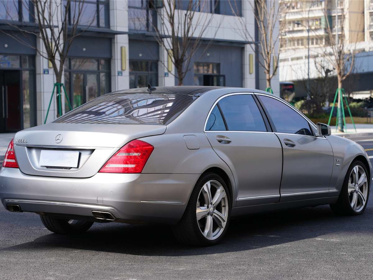 奔馳 奔馳S級(jí)  2012款 S 600 L Grand Edition designo圖片