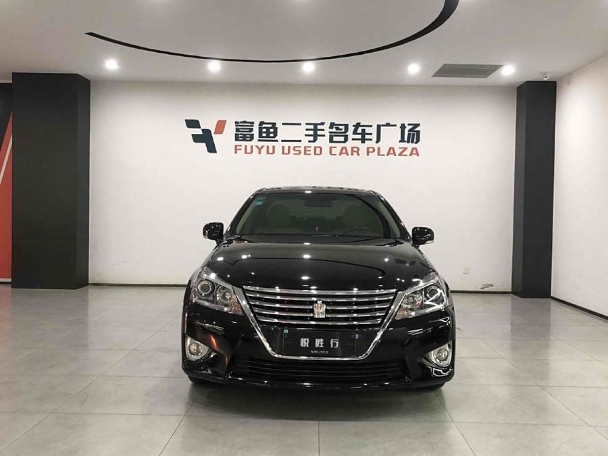 豐田 皇冠  2012款 2.5L Royal 導(dǎo)航版圖片