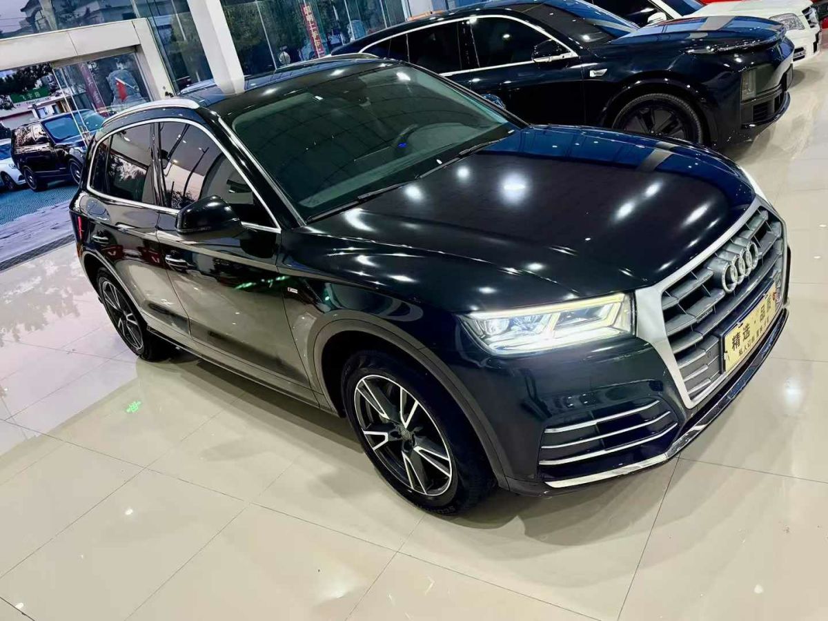 奧迪 奧迪Q3  2019款  35 TFSI 時尚動感型圖片