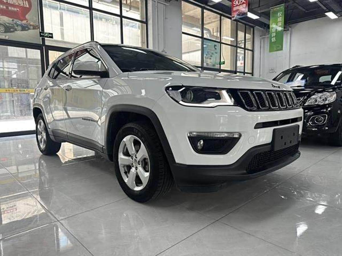 Jeep 指南者  2019款  220T 自動(dòng)家享版圖片