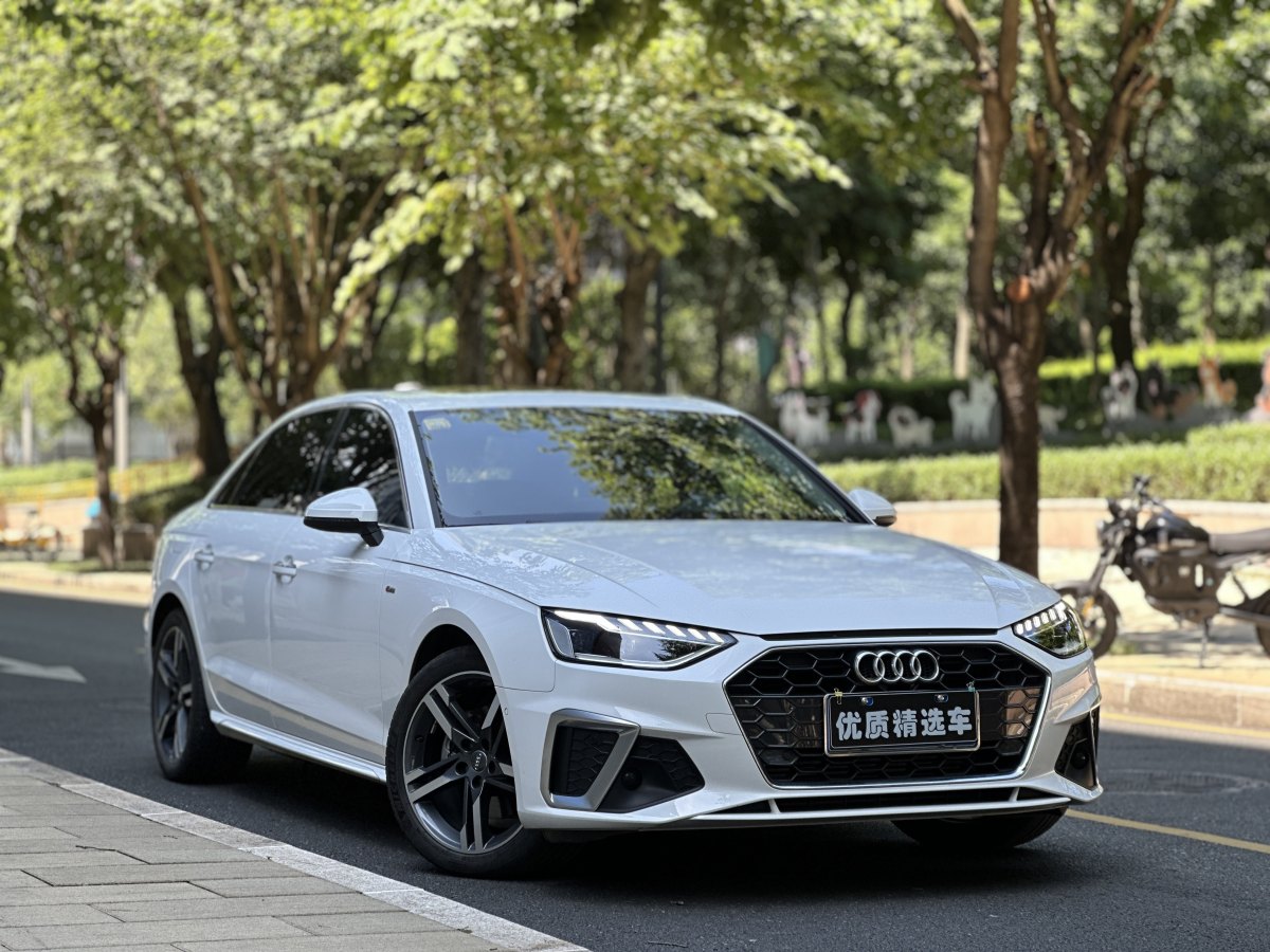 奥迪 奥迪A4L  2020款 40 TFSI 豪华动感型图片