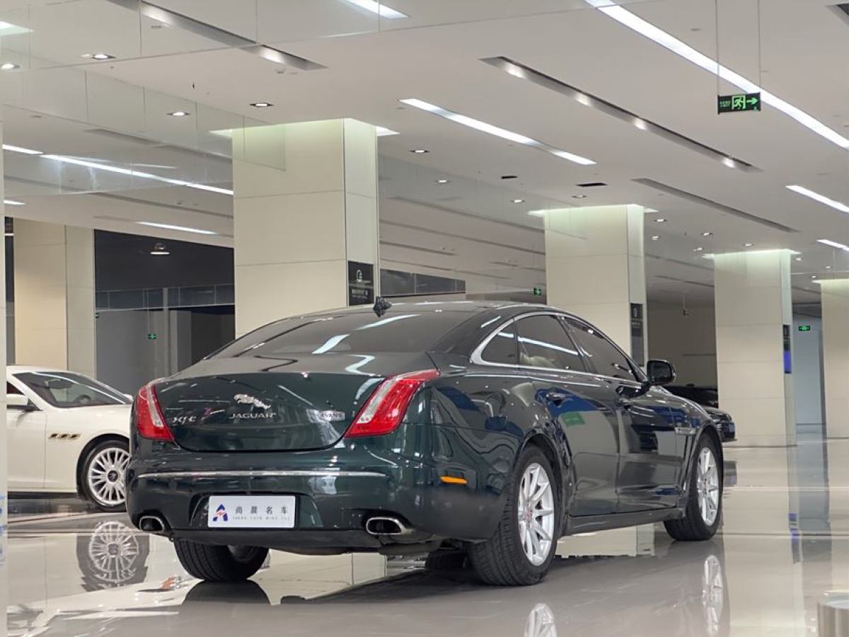 捷豹 XJ  2014款 XJL 2.0T 兩驅典雅商務版圖片