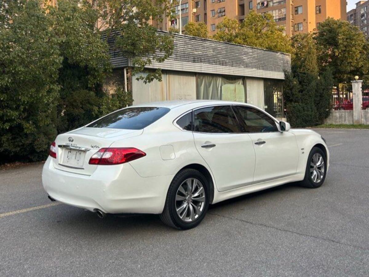 英菲尼迪 Q70  2013款 Q70L 2.5L 舒適版圖片