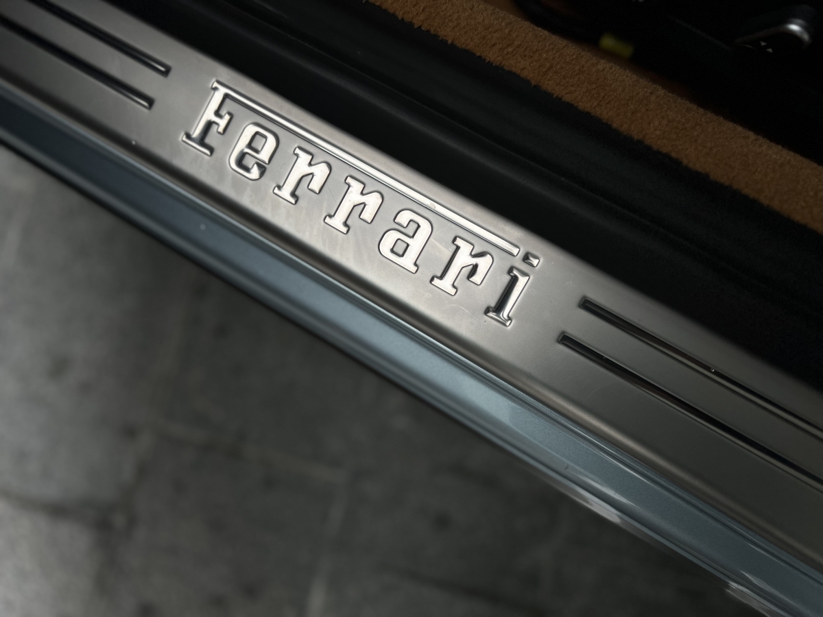 2015年11月法拉利 California T  2015款 3.9T 标准型