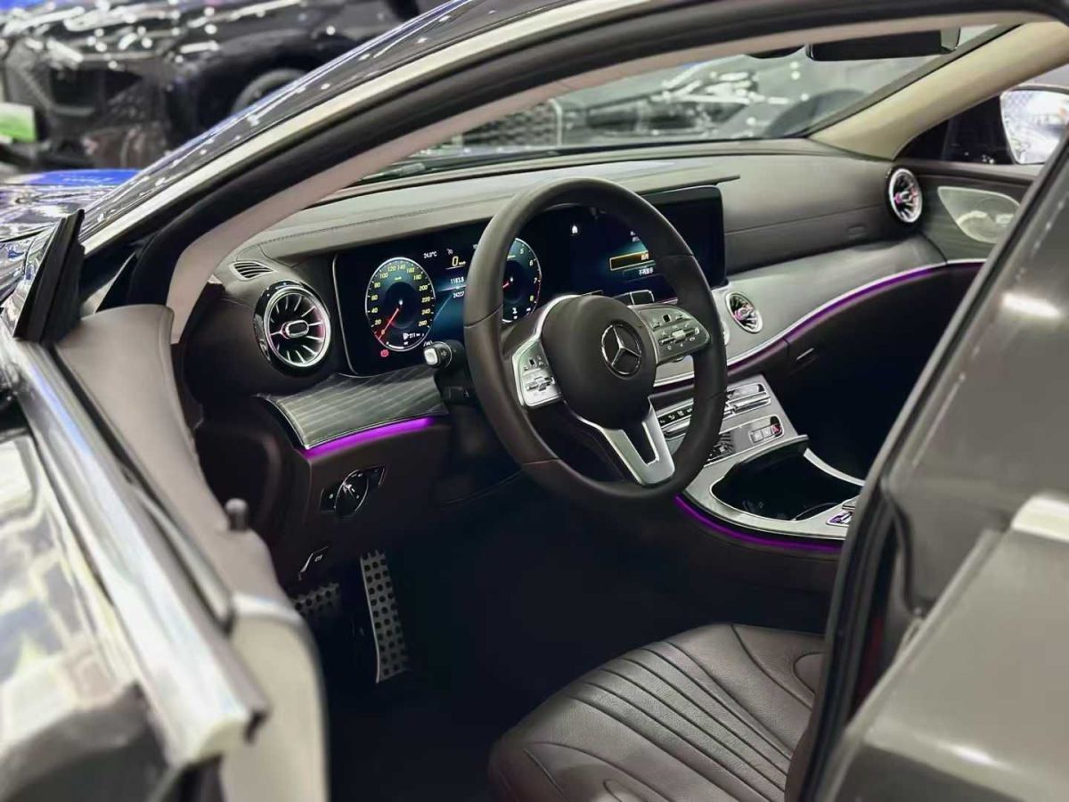 奔馳 奔馳GLC  2021款 GLC 300 4MATIC 轎跑SUV圖片