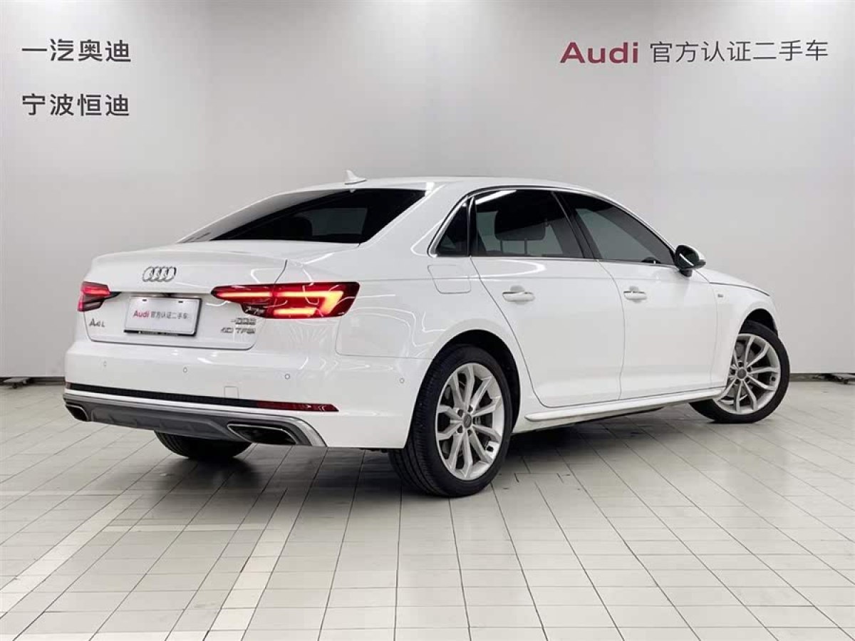 奧迪 奧迪A4L  2019款 40 TFSI 時(shí)尚型 國(guó)VI圖片