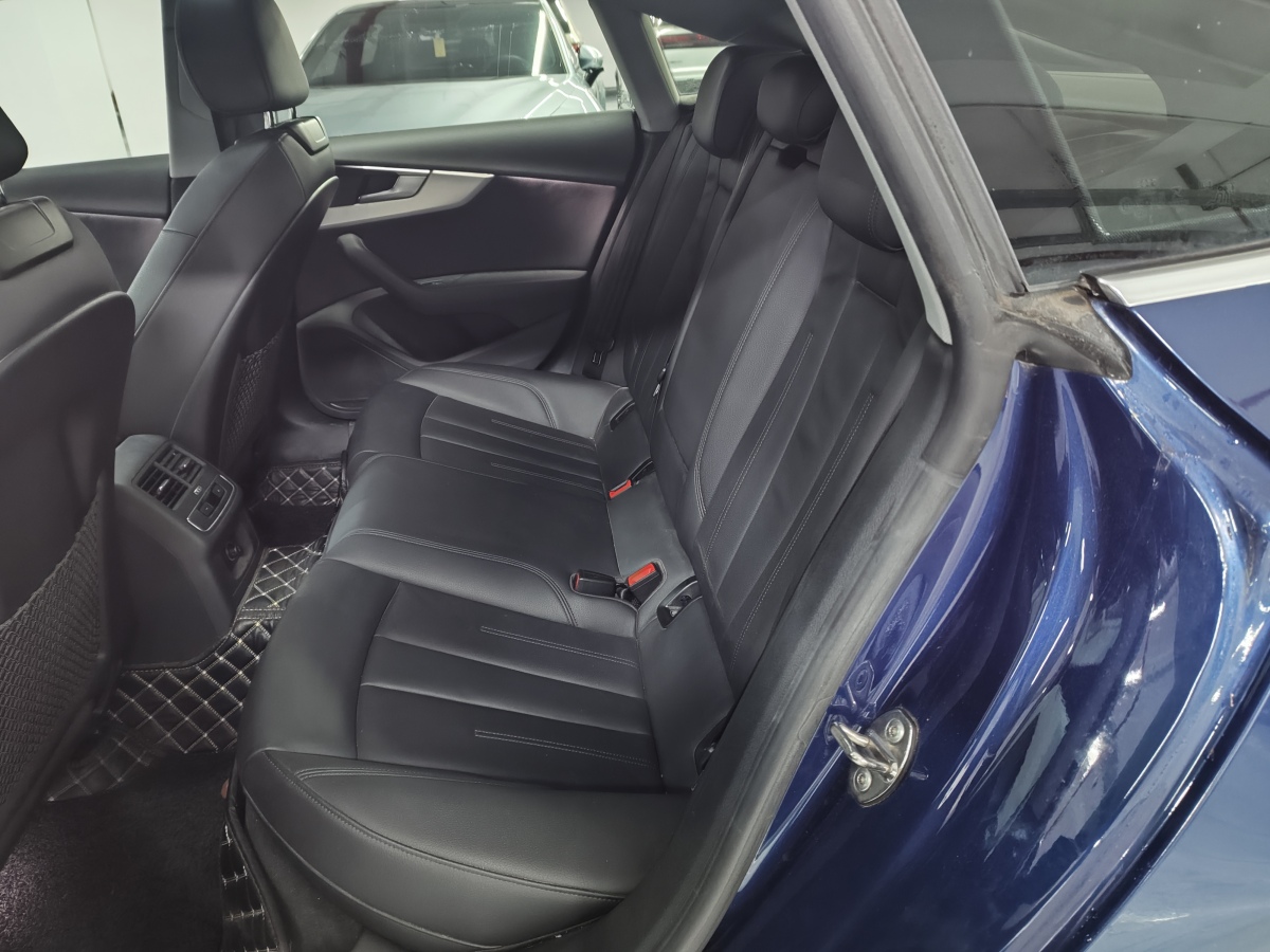 奧迪 奧迪A5  2017款 Sportback 45 TFSI 時尚型圖片