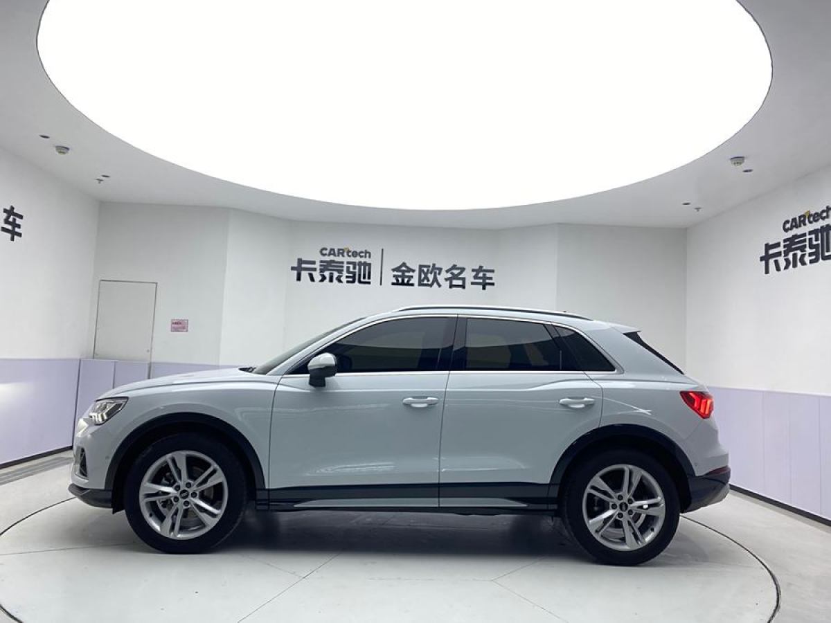 奧迪 奧迪Q3  2021款 35 TFSI 時(shí)尚致雅型圖片