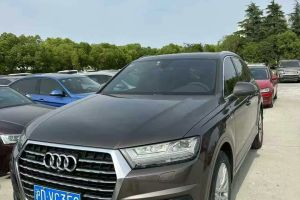 奧迪Q7 奧迪 Q7 35TDI quattro 卓越版
