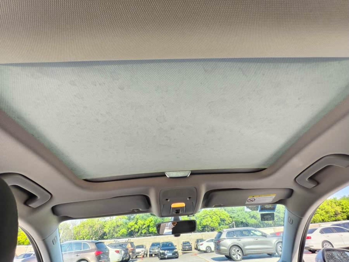 奧迪 奧迪A3  2014款 Sportback 35 TFSI 自動進(jìn)取型圖片