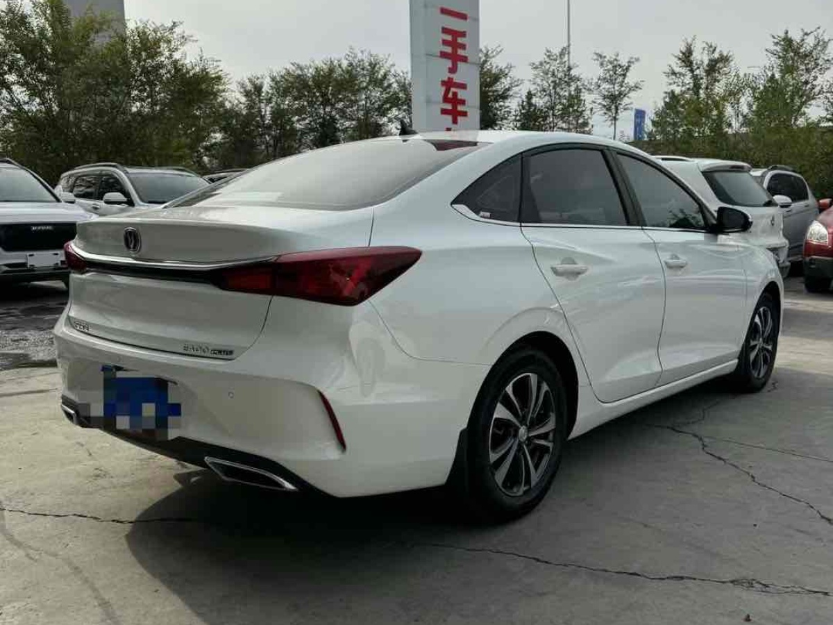 长安 逸动  2021款 PLUS 1.6L GDI 手动豪华型图片