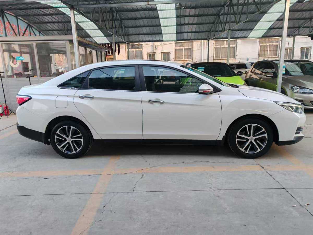 啟辰 D60  2018款 1.6L 手動智聯(lián)精英版圖片