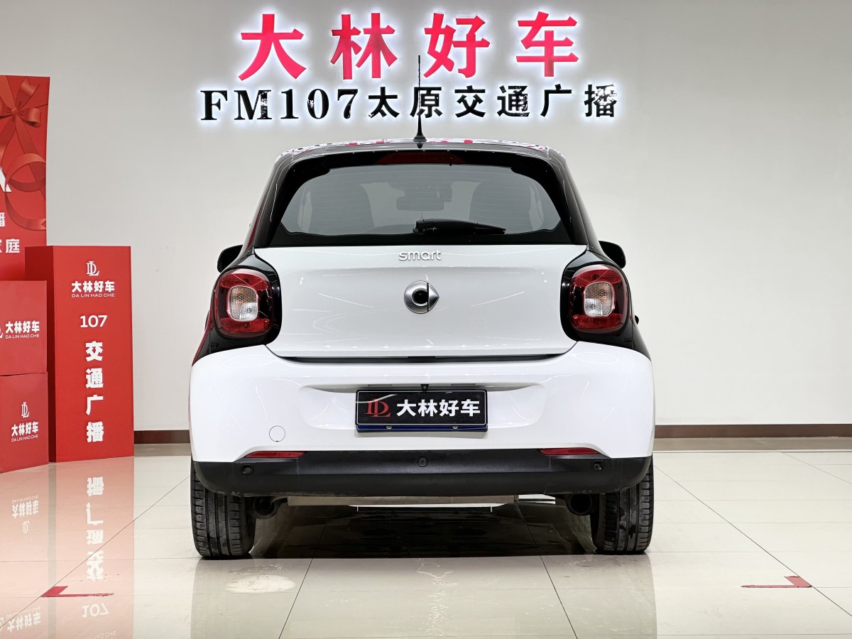 smart forfour  2018款 0.9T 66千瓦先鋒版圖片