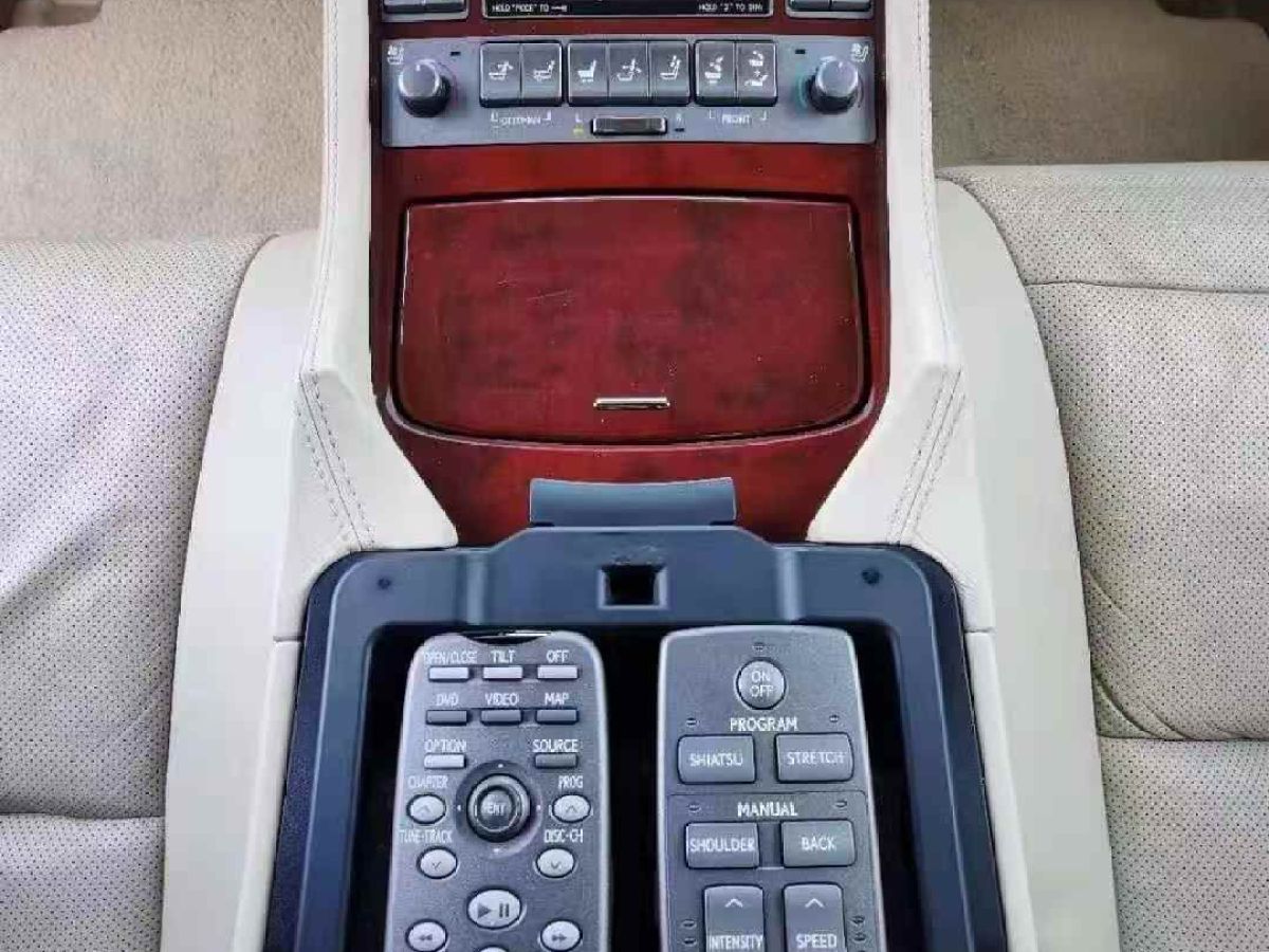 雷克薩斯 LS  2007款 600hL 尊貴版圖片