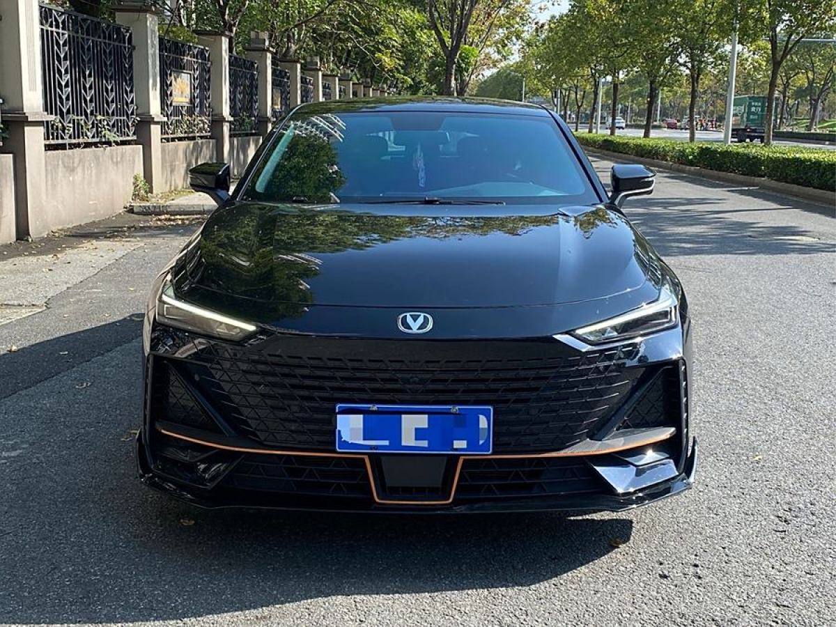 長安 長安UNI-V  2022款 1.5T 卓越型圖片