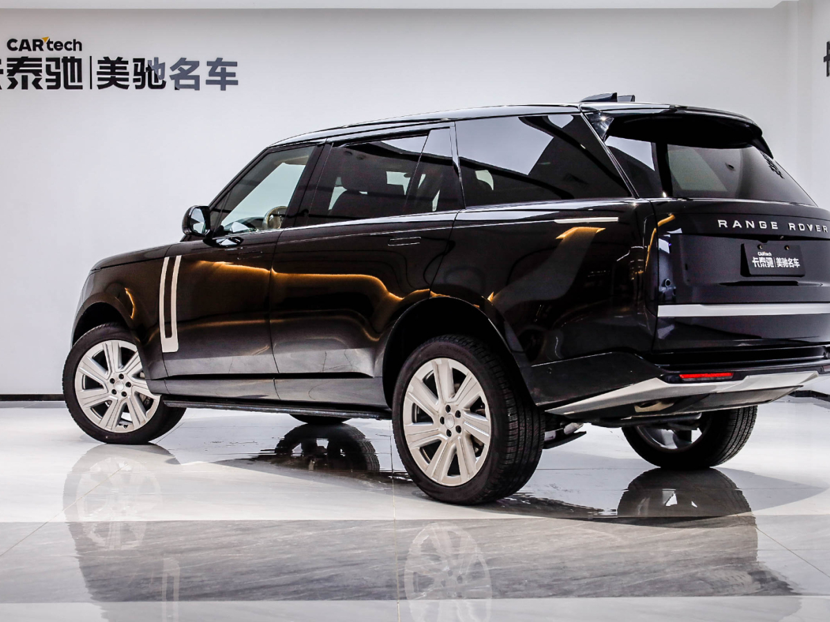 路虎 攬勝 2024款 3.0 L6 400PS 創(chuàng)世加長版圖片