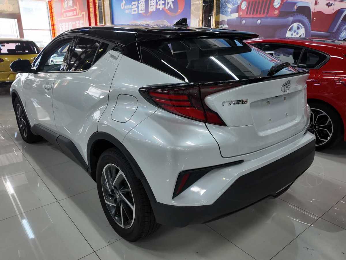 豐田 C-HR  2021款 2.0L 豪華版圖片