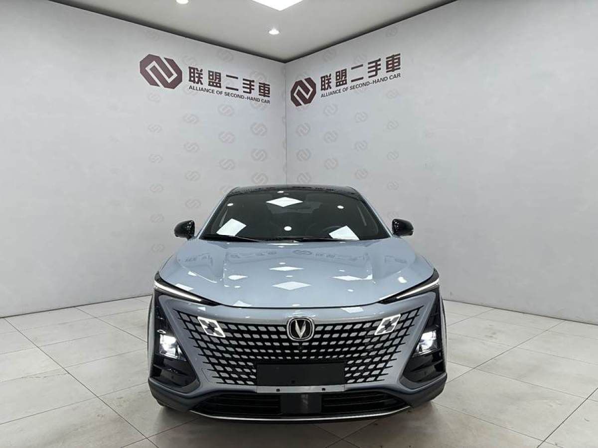 長(zhǎng)安 UNI-T  2022款 1.5T 尊貴型圖片