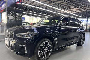 宝马X5 宝马 改款 xDrive 40Li 尊享型M运动套装