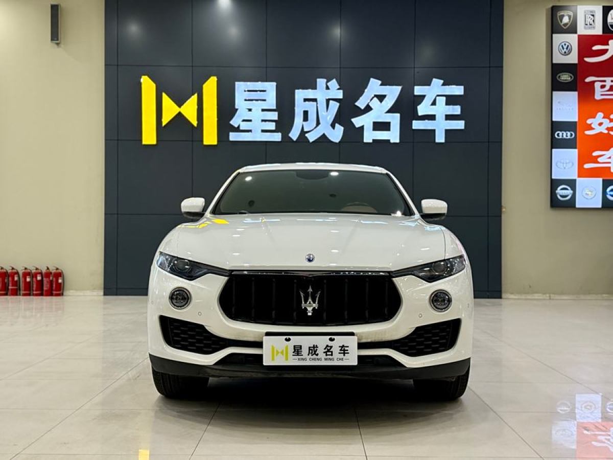 瑪莎拉蒂 Levante  2019款 3.0T 350Hp 標(biāo)準(zhǔn)版 國VI圖片