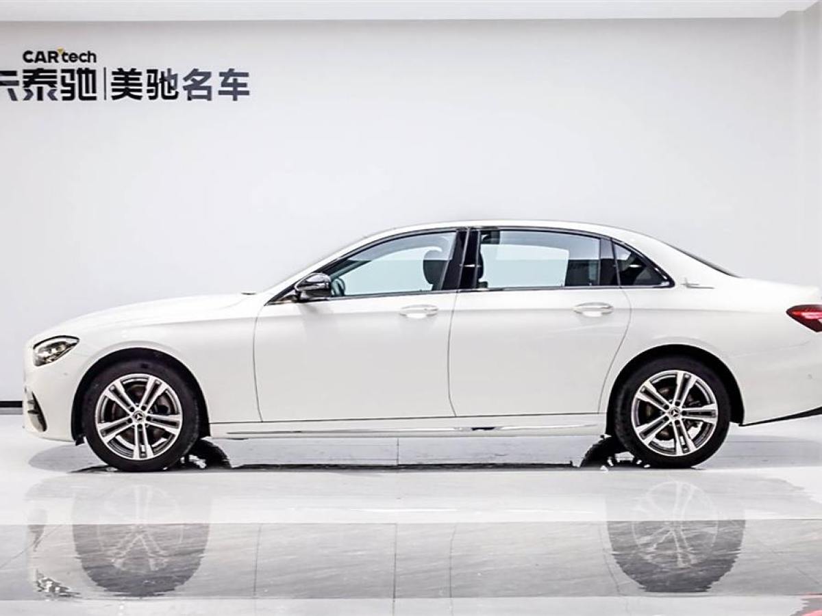 奔馳 奔馳E級  2022款 改款二 E 260 L 運(yùn)動型圖片