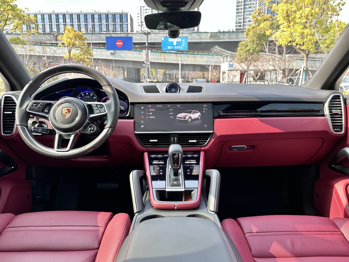 保時(shí)捷 Cayenne  2023款 Cayenne Coupé 3.0T 鉑金版圖片