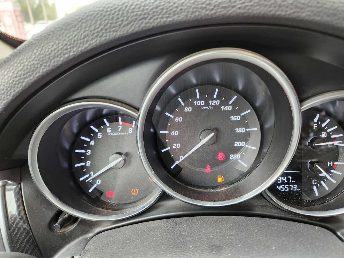 眾泰 SR9  2017款 2.0T 手動極致之心版圖片