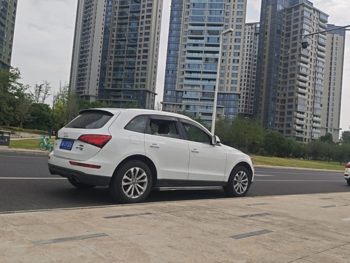 奧迪 奧迪Q5  2013款 40 TFSI 技術(shù)型圖片