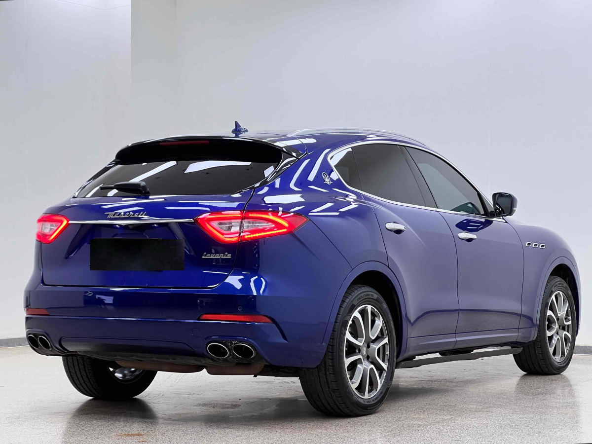 瑪莎拉蒂 Levante  2021款 3.0T 標(biāo)準(zhǔn)版圖片
