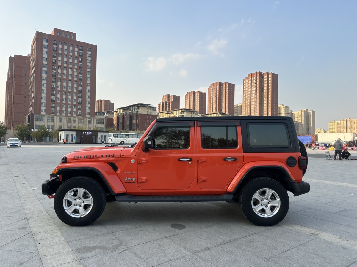 Jeep 牧馬人  2019款 2.0T Sahara 四門版 國VI圖片