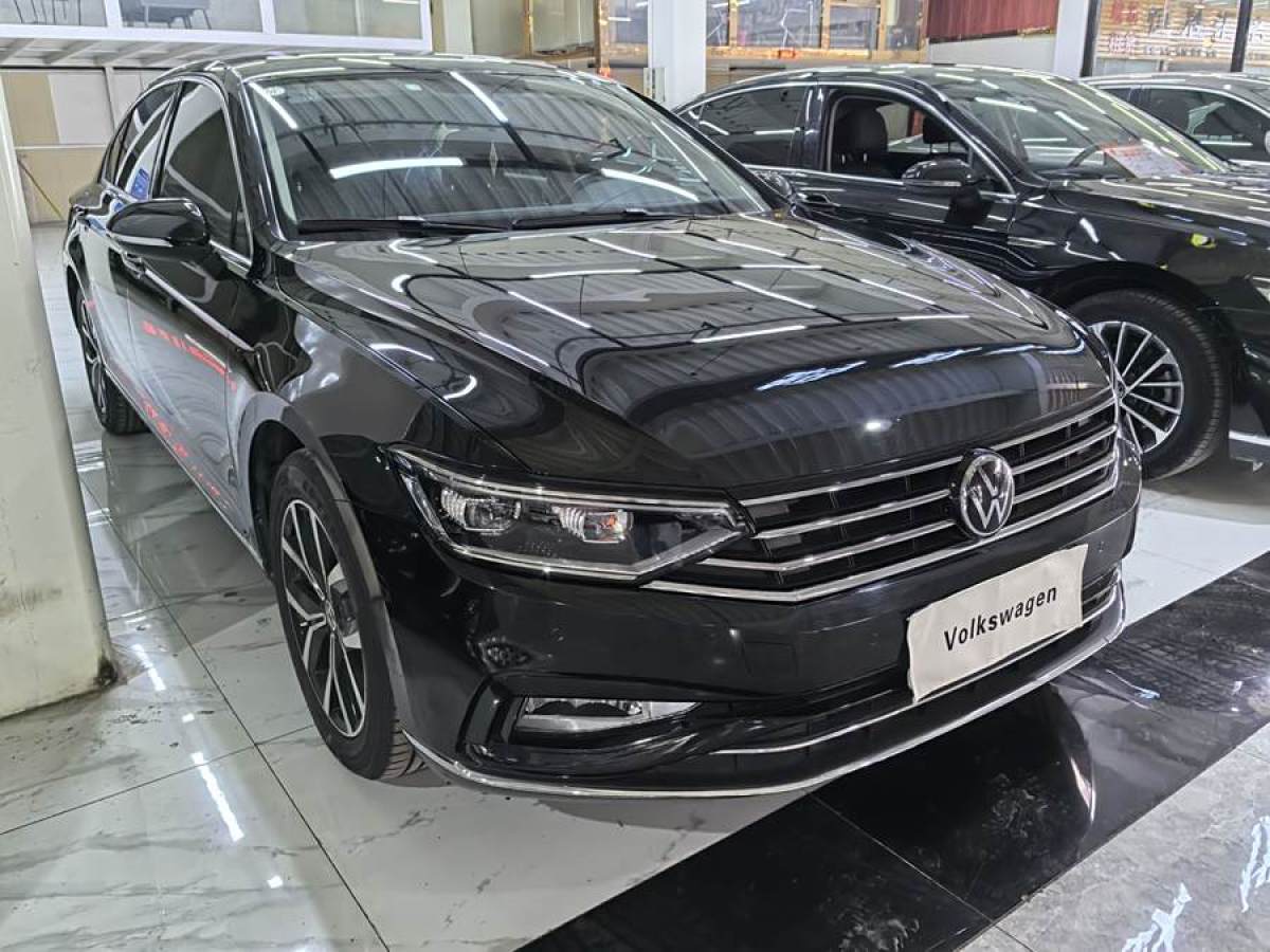 大眾 邁騰  2020款 280TSI DSG 領(lǐng)先型圖片