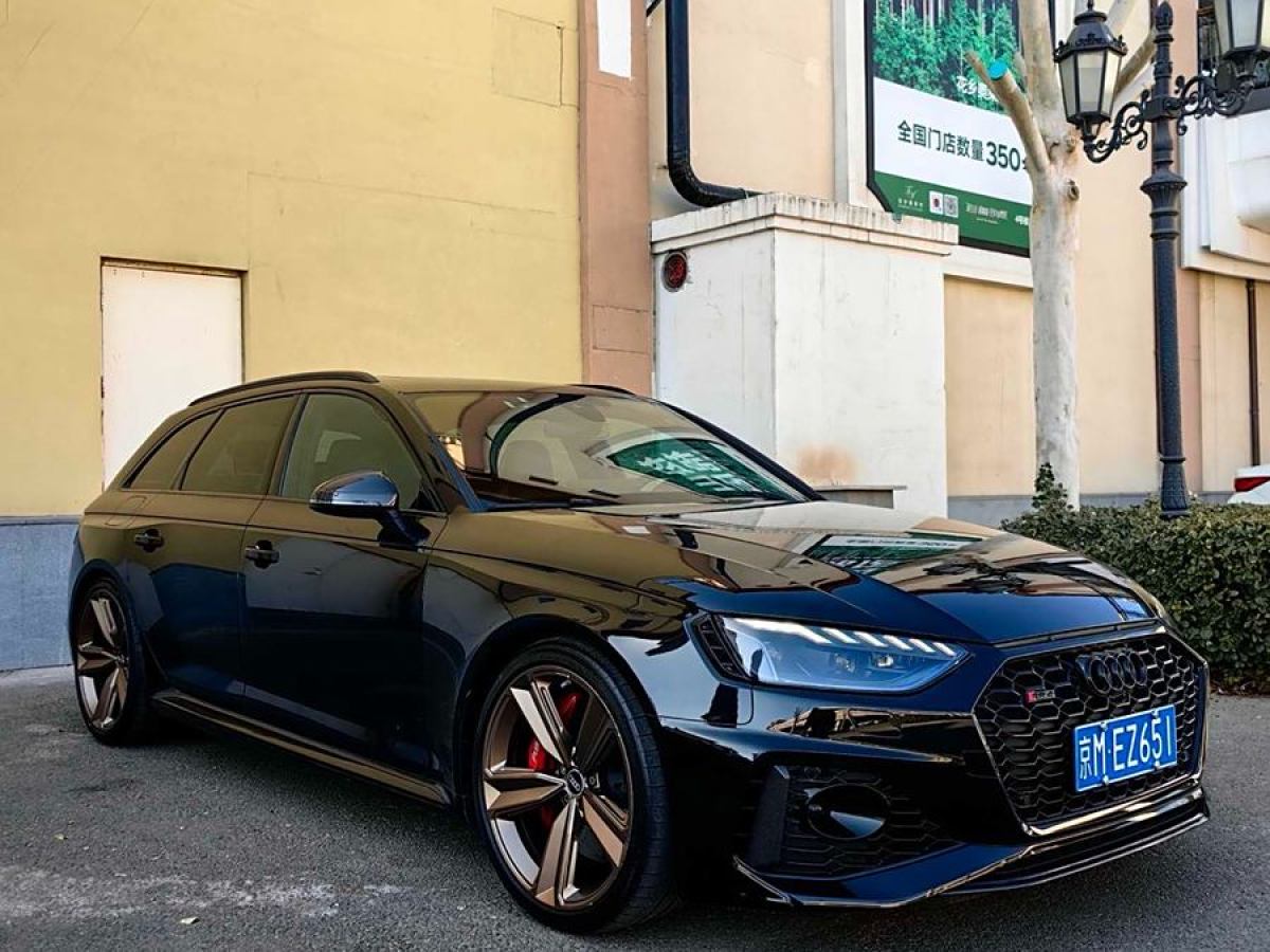 奧迪 奧迪RS 4  2022款 RS4 Avant 暗金版圖片