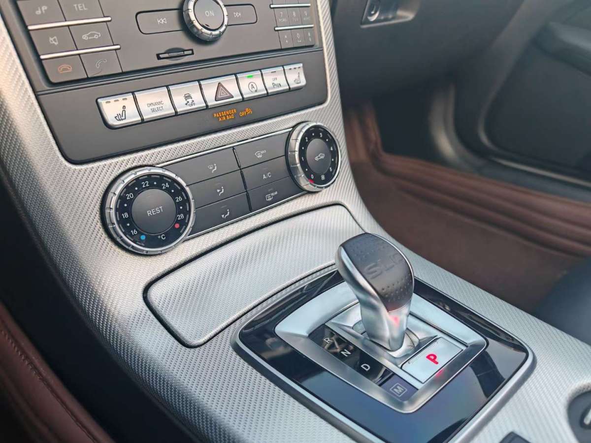 2018年6月奔驰 奔驰SLC级  2018款 SLC 260 动感型