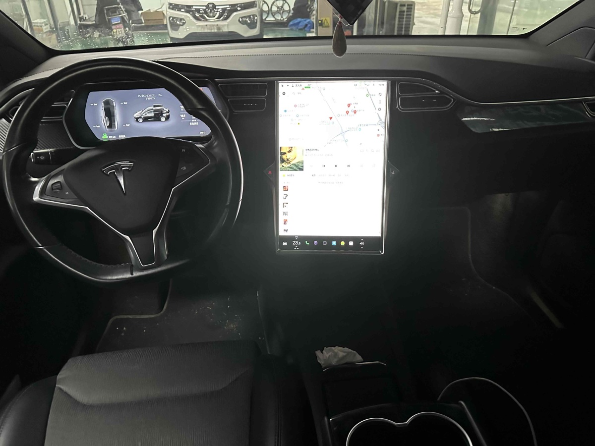 特斯拉 Model X  2016款 Model X 75D圖片