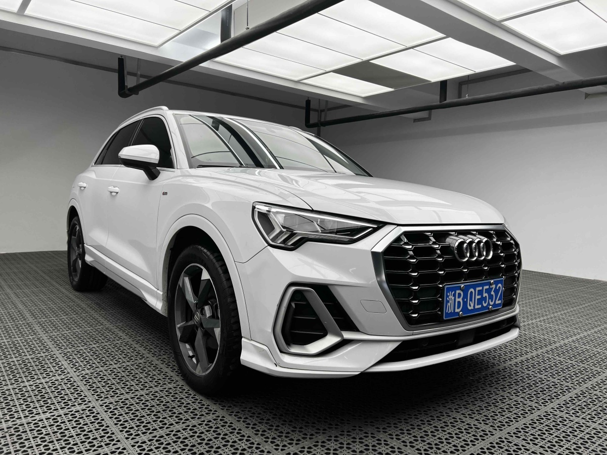 奧迪 奧迪Q3  2024款 35 TFSI 時尚動感型圖片