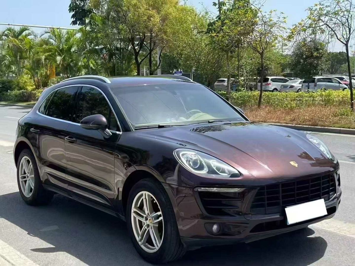 保時(shí)捷 Macan 圖片