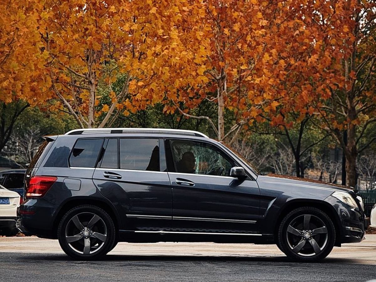 奔馳 奔馳GLK級  2013款 改款 GLK 300 4MATIC 時尚型圖片