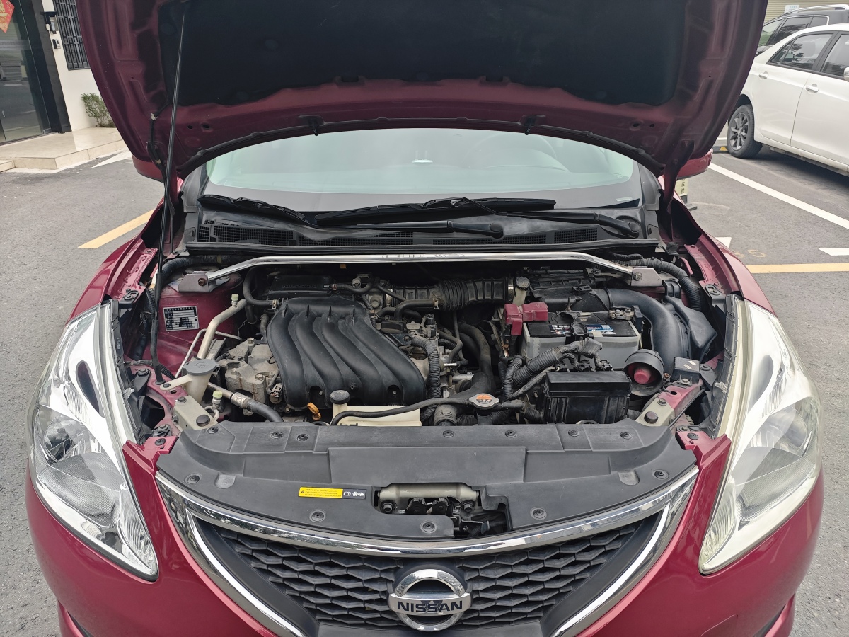 日產(chǎn) 騏達(dá)  2013款 1.6L CVT酷咖版圖片