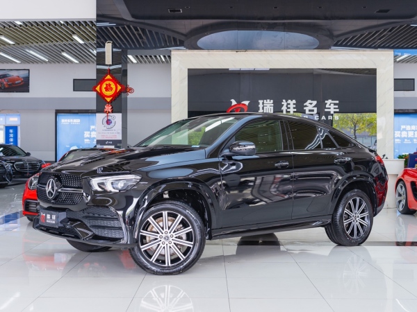 奔驰 奔驰GLE轿跑  2023款 GLE 350 4MATIC 轿跑SUV 豪华型