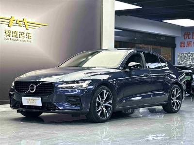 2021年4月 沃爾沃 S60L T4 智遠(yuǎn)運(yùn)動版圖片