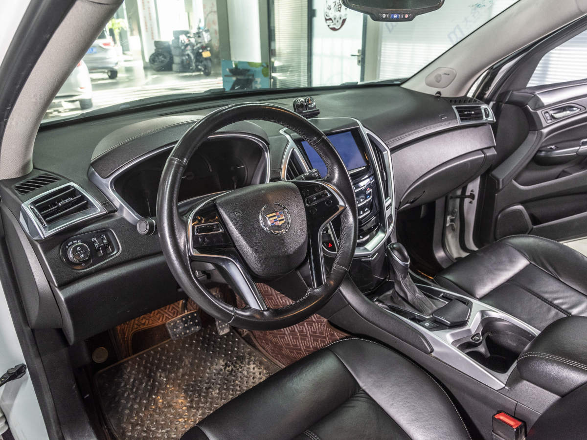 2014年12月凯迪拉克 SRX  2014款 3.0L 舒适型