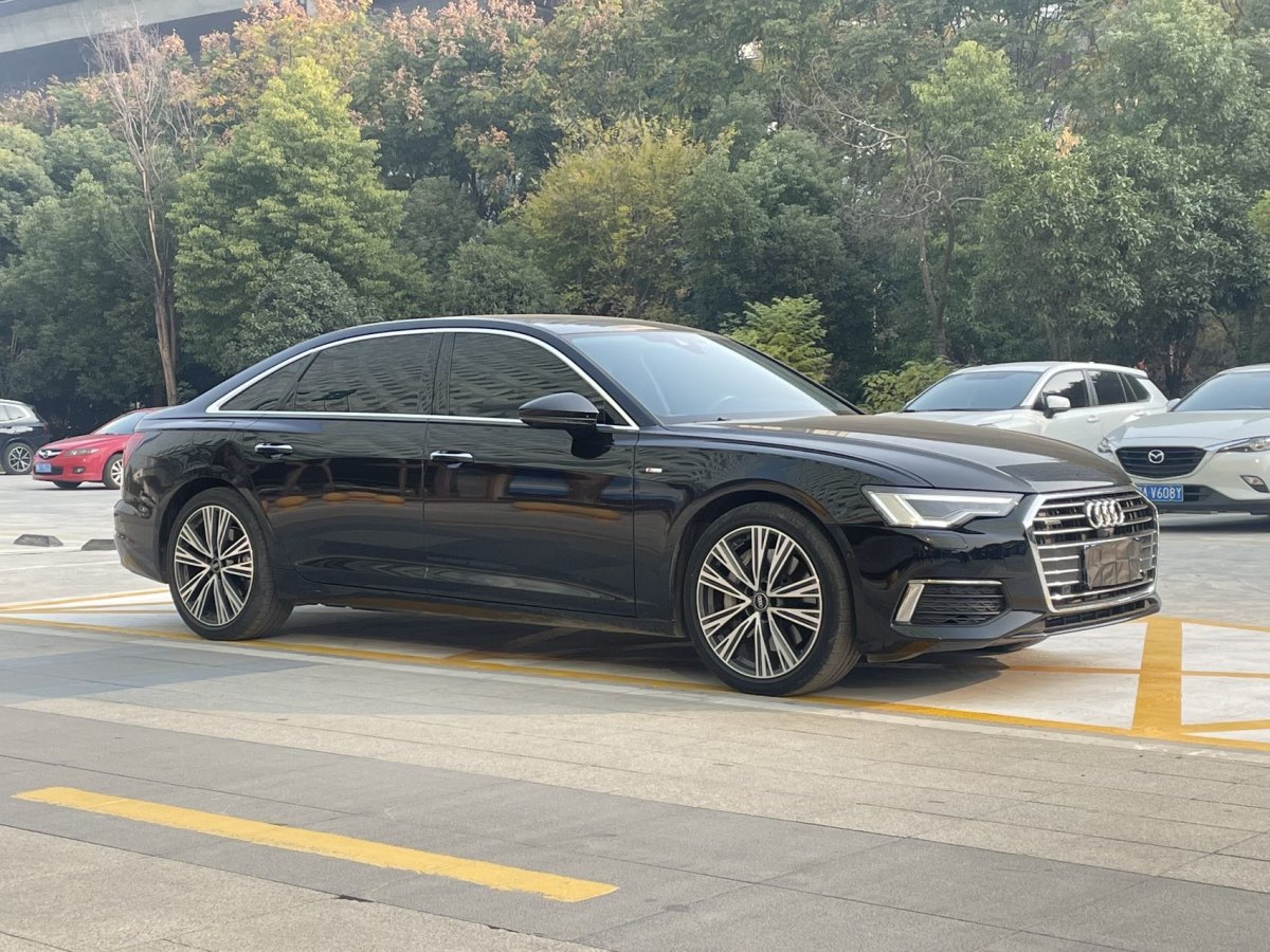 奧迪 奧迪A6L  2022款 55 TFSI quattro 尊享致雅型圖片