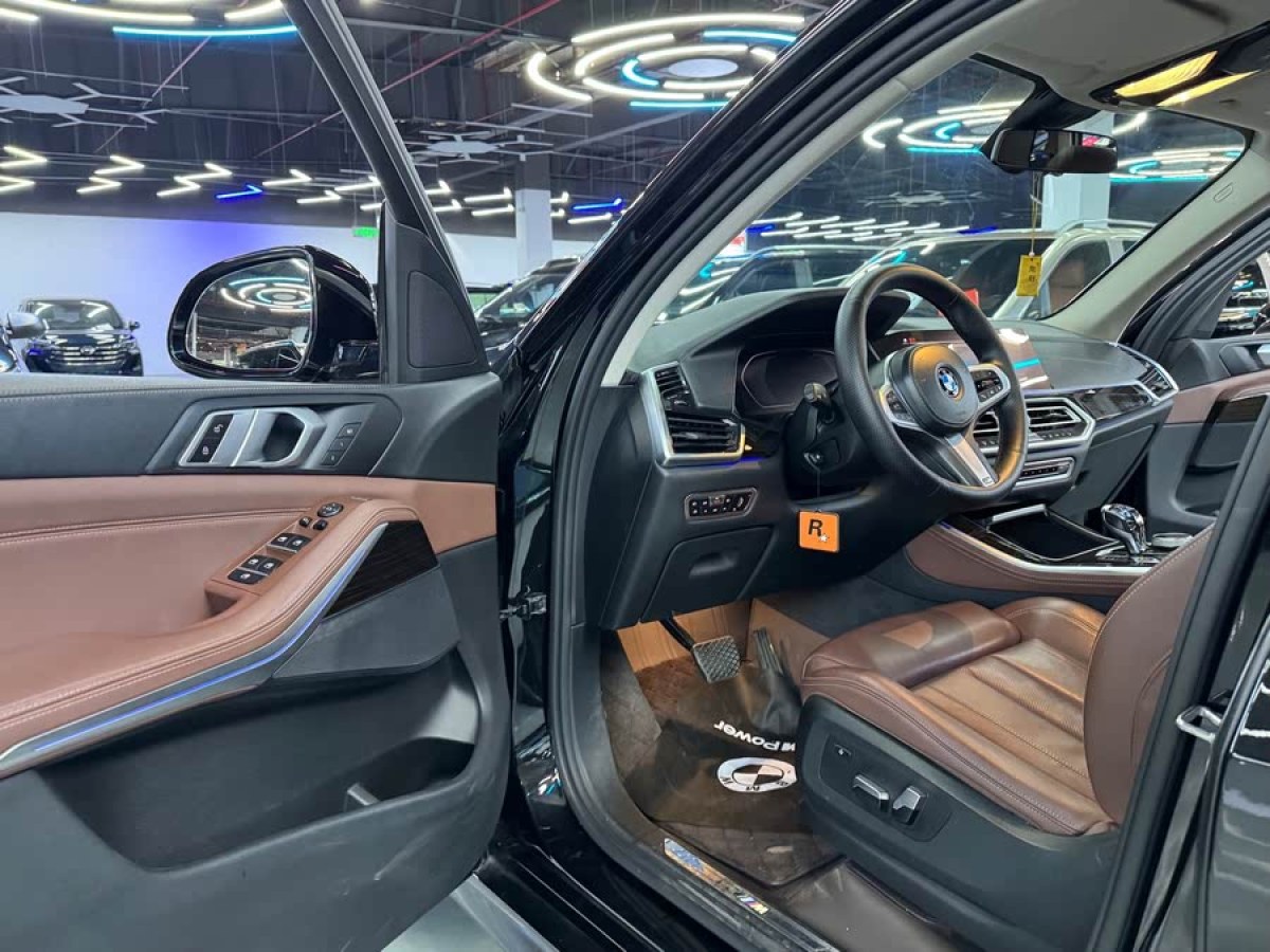 寶馬 寶馬X5  2020款 xDrive40i M運(yùn)動(dòng)套裝圖片