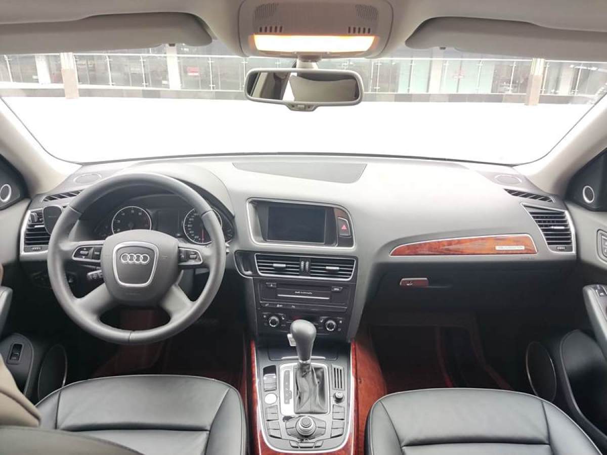 奧迪 奧迪Q5  2011款 2.0TFSI 舒適型圖片