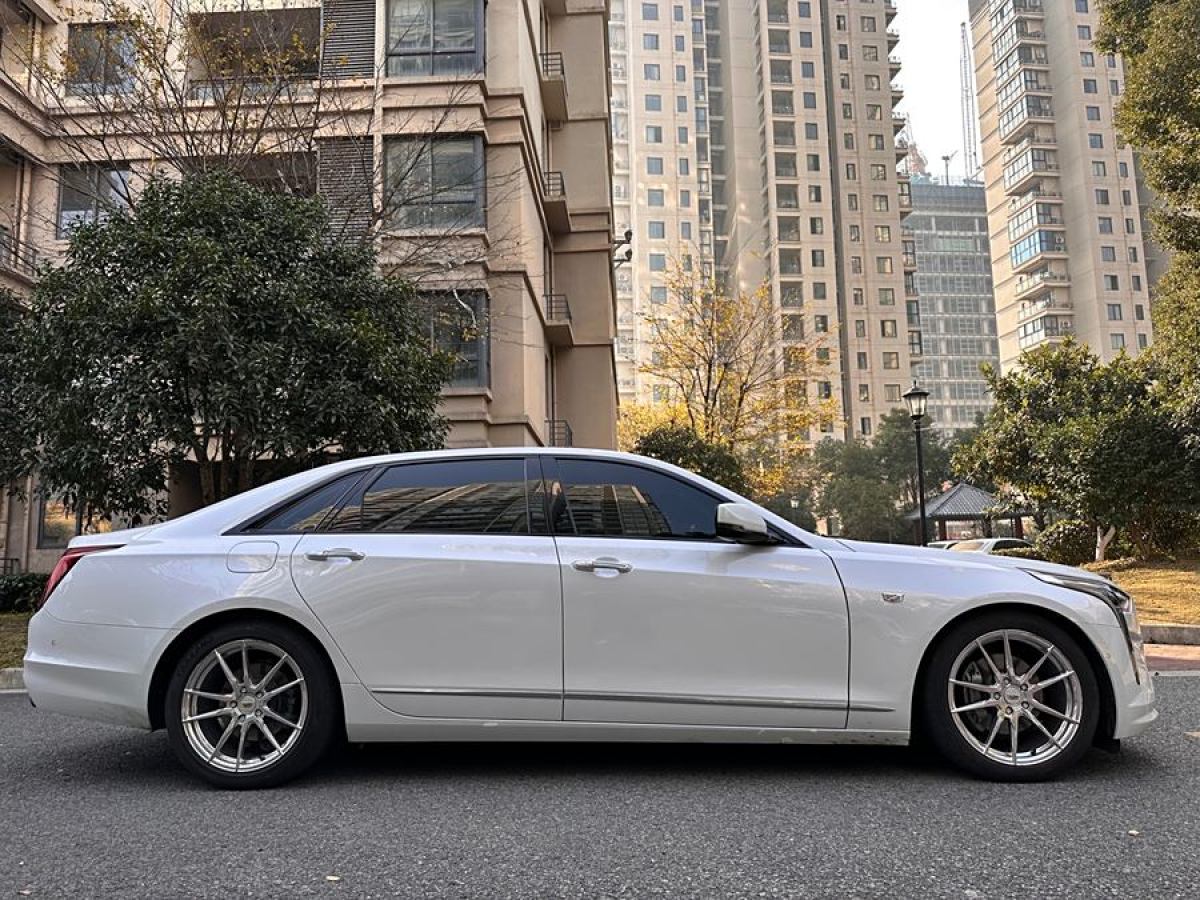 凱迪拉克 CT6  2019款 28T 鉑金版圖片