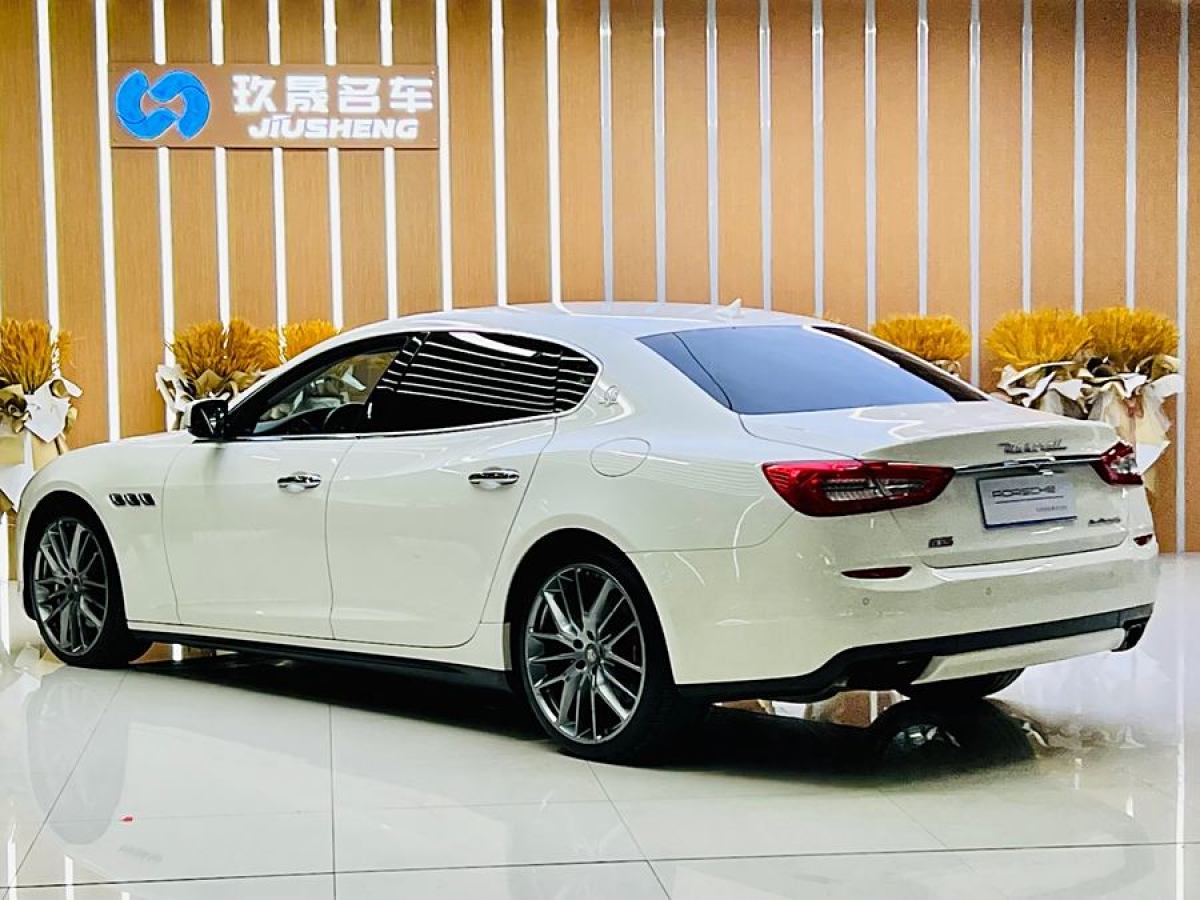 瑪莎拉蒂 總裁  2015款 3.0T 標(biāo)準(zhǔn)型圖片