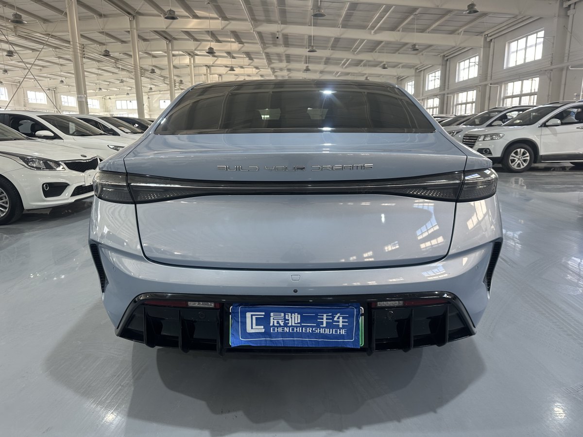 比亞迪 海豹  2022款 700km 長(zhǎng)續(xù)航后驅(qū)版圖片