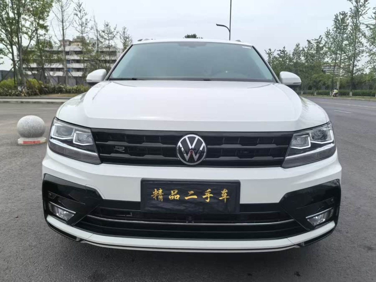 大眾 途觀L  2023款 改款 330TSI 自動(dòng)兩驅(qū)R-Line越享版圖片